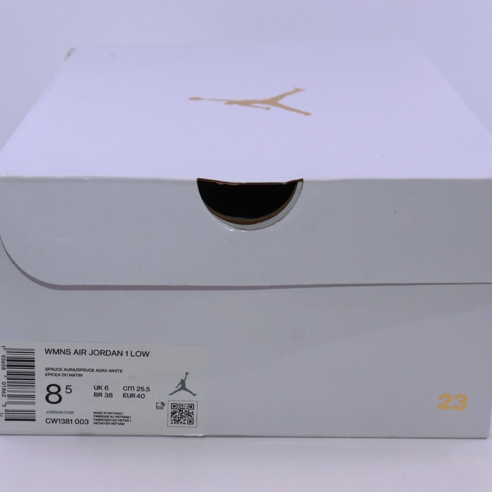 Jordan 1 Low Spruce Aura